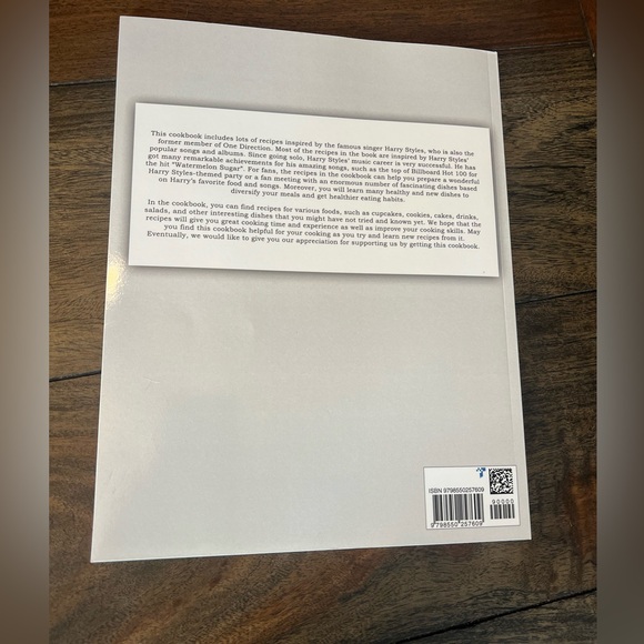 Harry Styles Cookbook - Picture 2 of 4